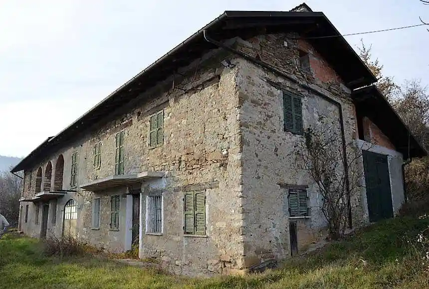 Rustico - Casale in vendita a Spigno Monferrato