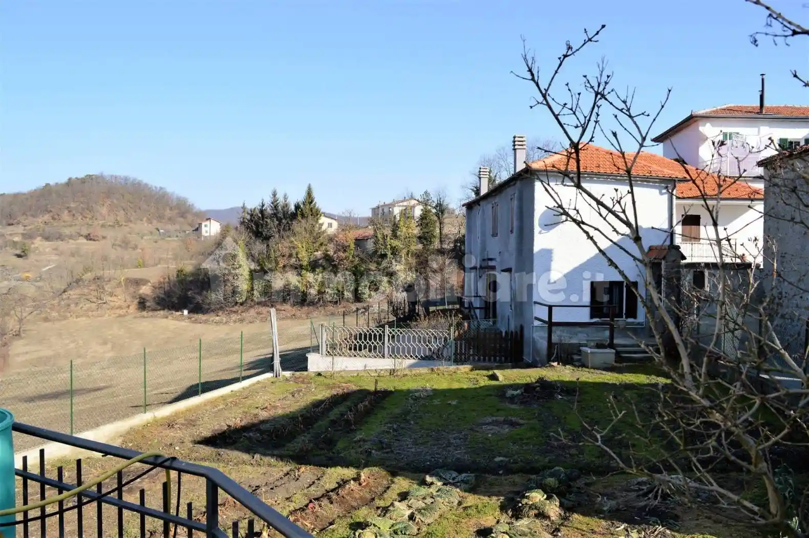 Villa in vendita a Piana Crixia