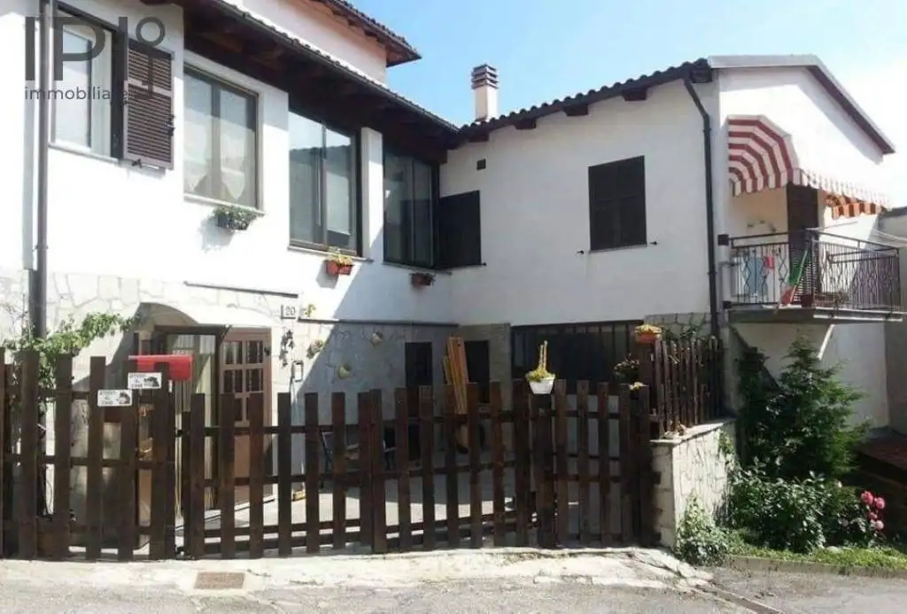 Casa indipendente in vendita a Roccavignale