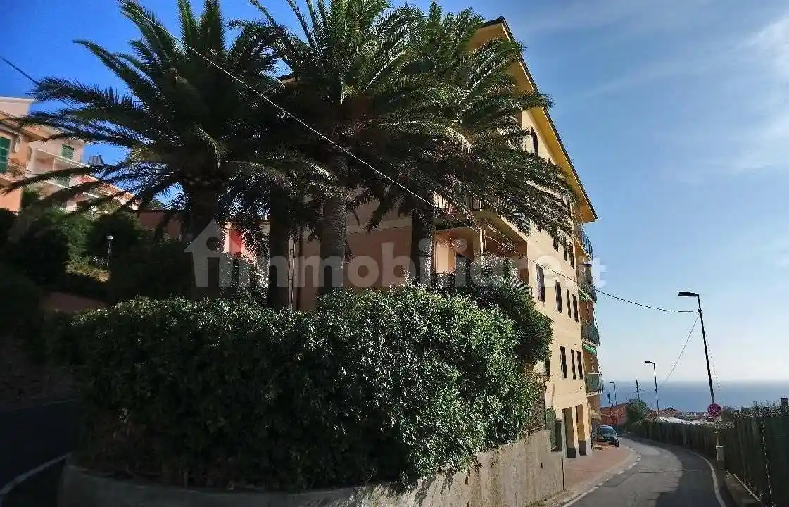 Appartamento in vendita a Borgio Verezzi