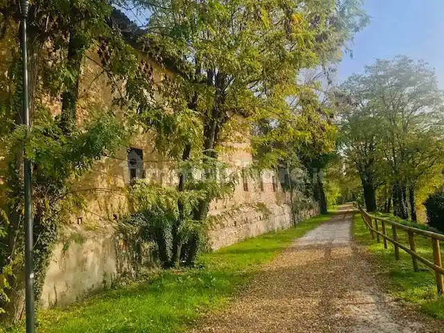 Rustico - Casale in vendita a Urago d'Oglio