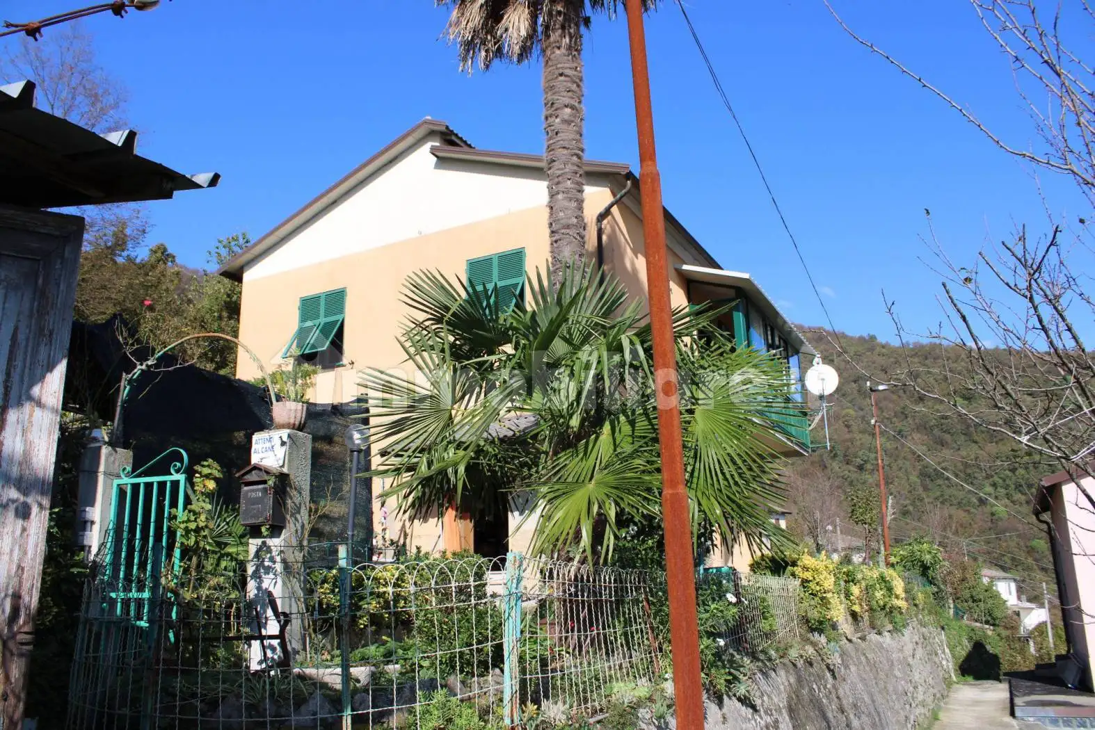 Villa in vendita a Lorsica