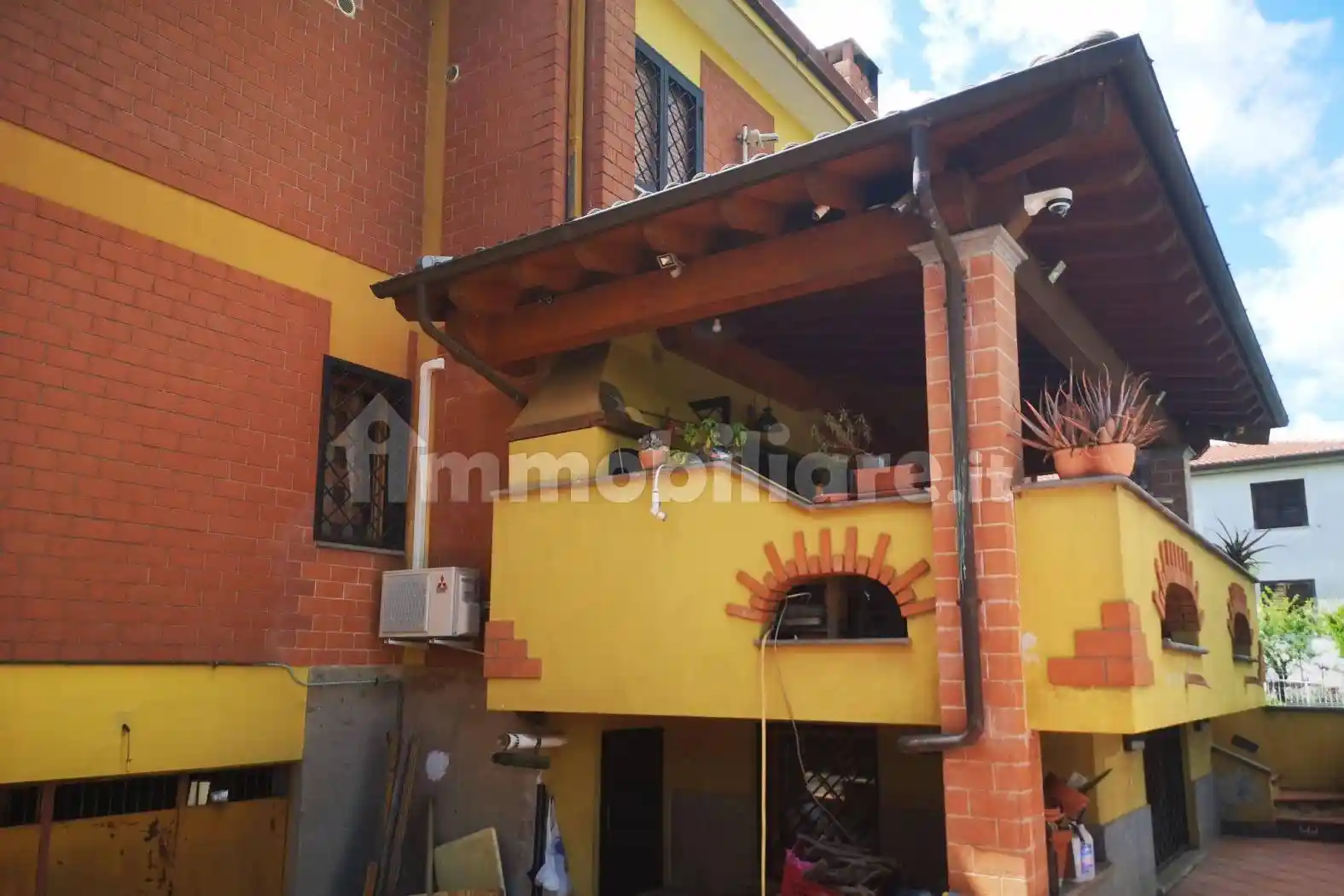 Villa in vendita a Lariano