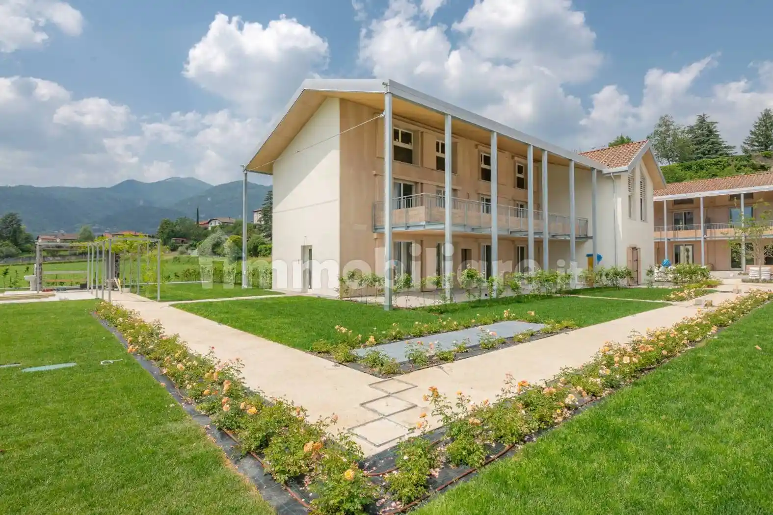 Villetta a schiera in vendita a Erba