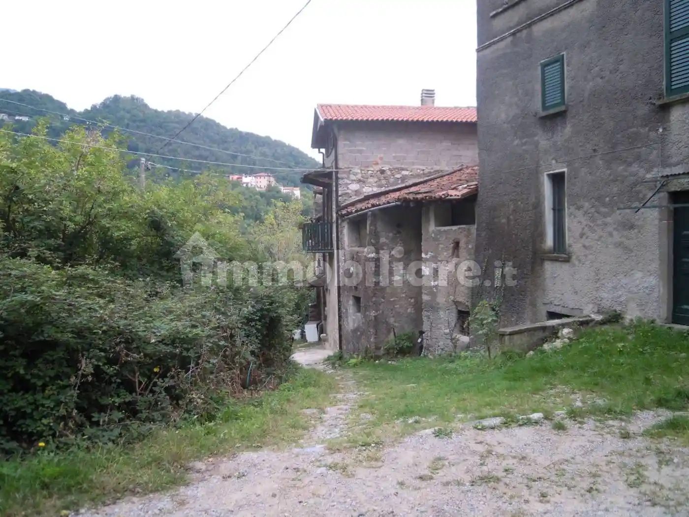 Rustico - Casale in vendita a Vercurago