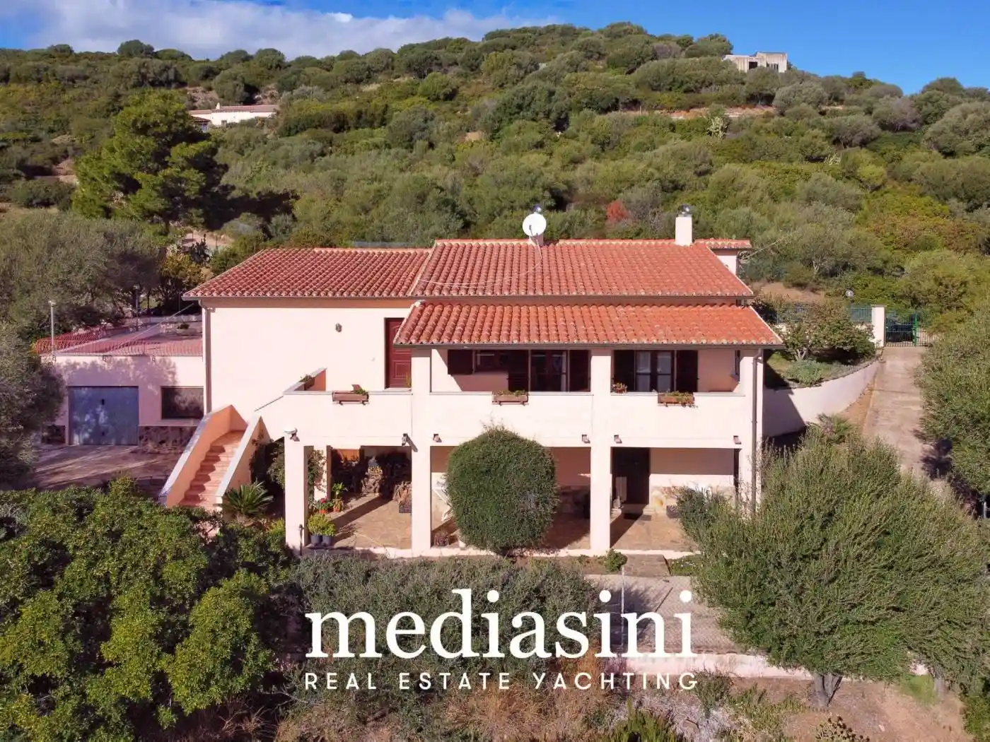 Villa in vendita a Olbia