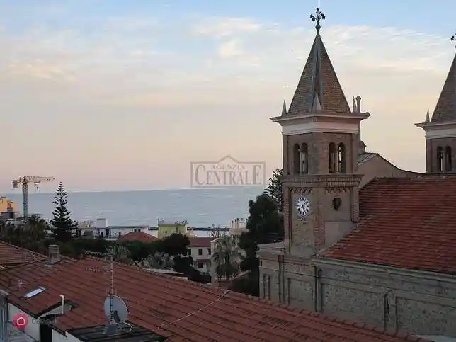 Appartamento in vendita a Taggia