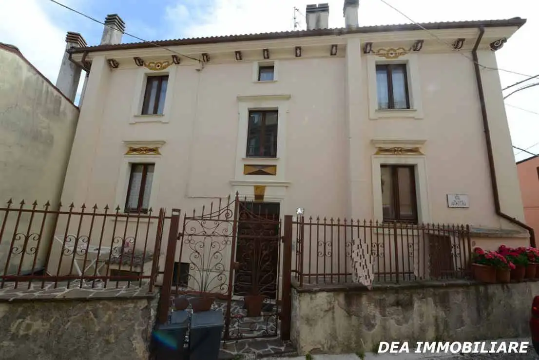 Casa indipendente in vendita a Ovindoli