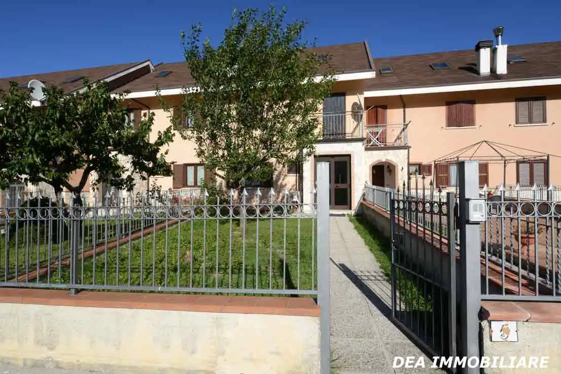 Villetta a schiera in vendita a Ovindoli