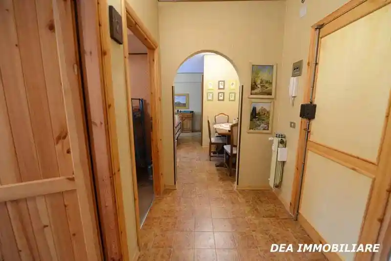 Trilocale via Gagliardelli 54, Campagnolo, Ovindoli - foto 2