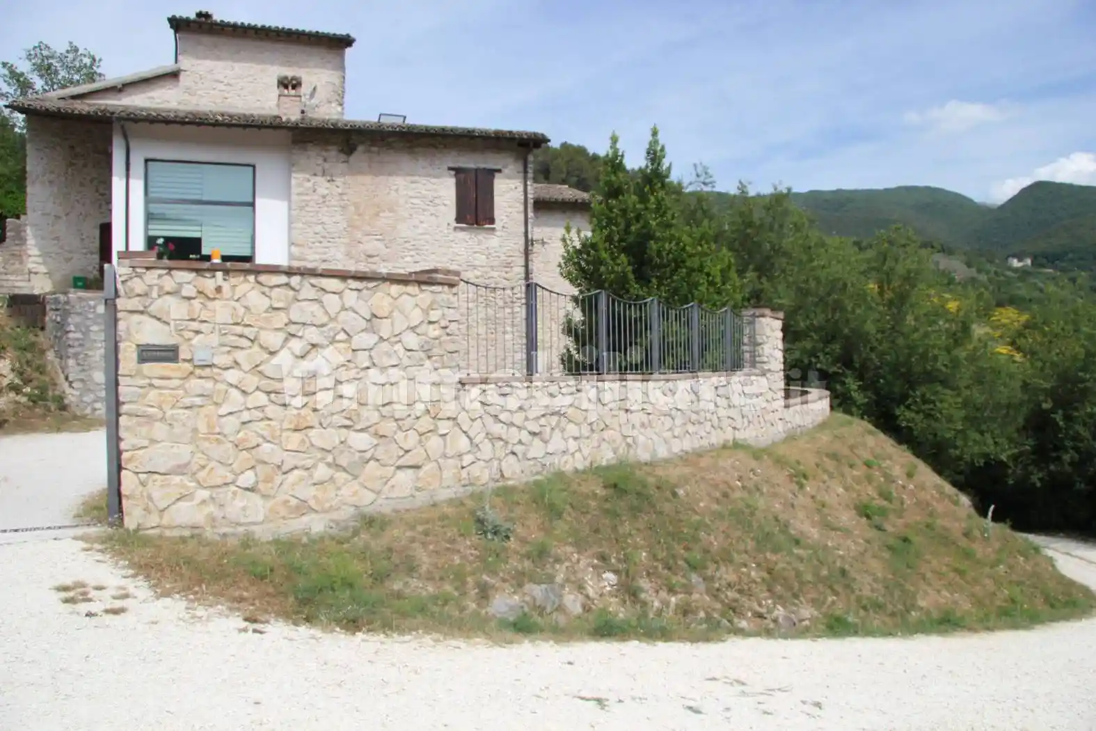 Rustico - Casale in vendita a Spoleto