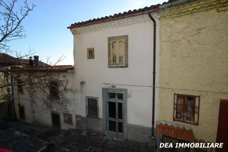 Casa indipendente in vendita a Ovindoli