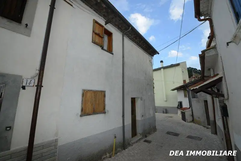Casa indipendente in vendita a Ovindoli
