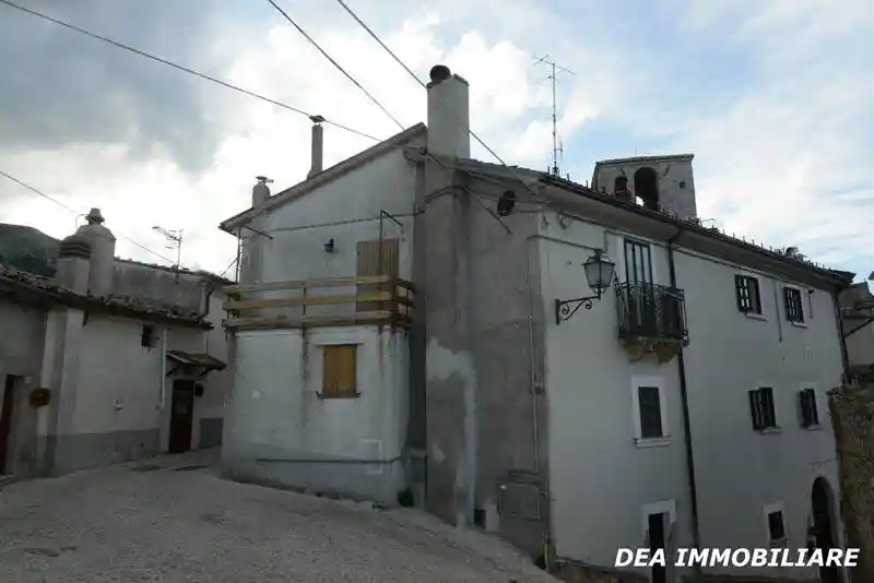 Terratetto unifamiliare 42 m², buono stato, Ovindoli - foto 4