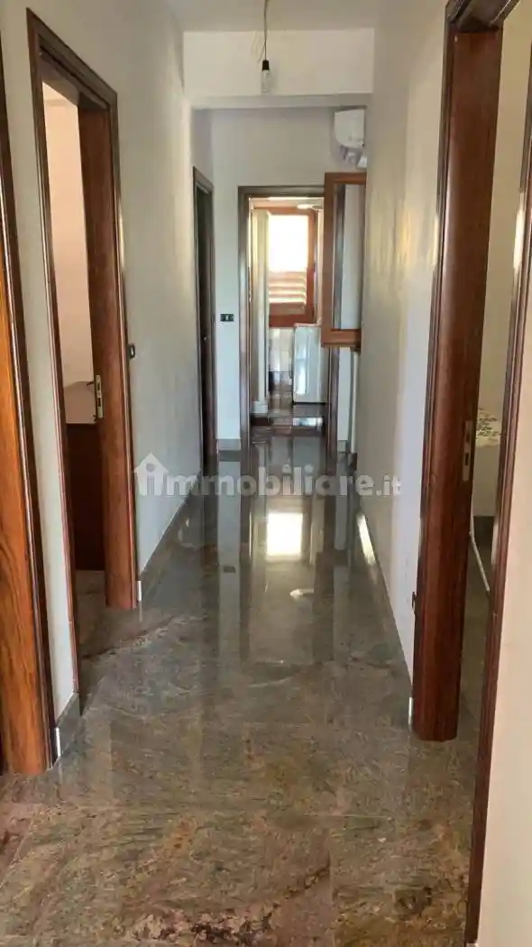 Quadrilocale viale Magna Grecia, Bova Marina - foto 3