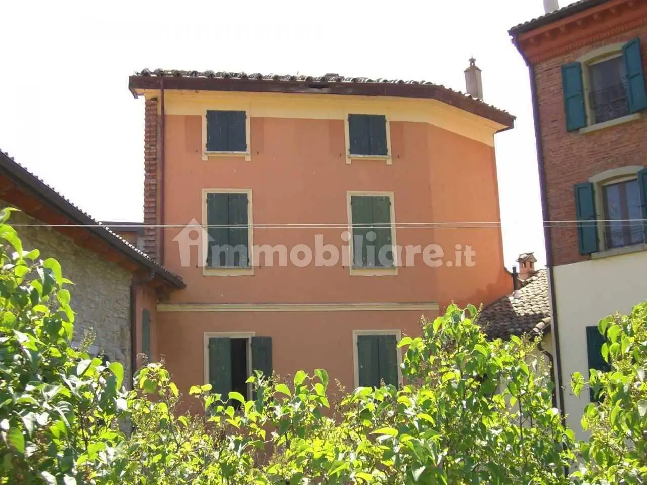 Villa in vendita a Monterenzio