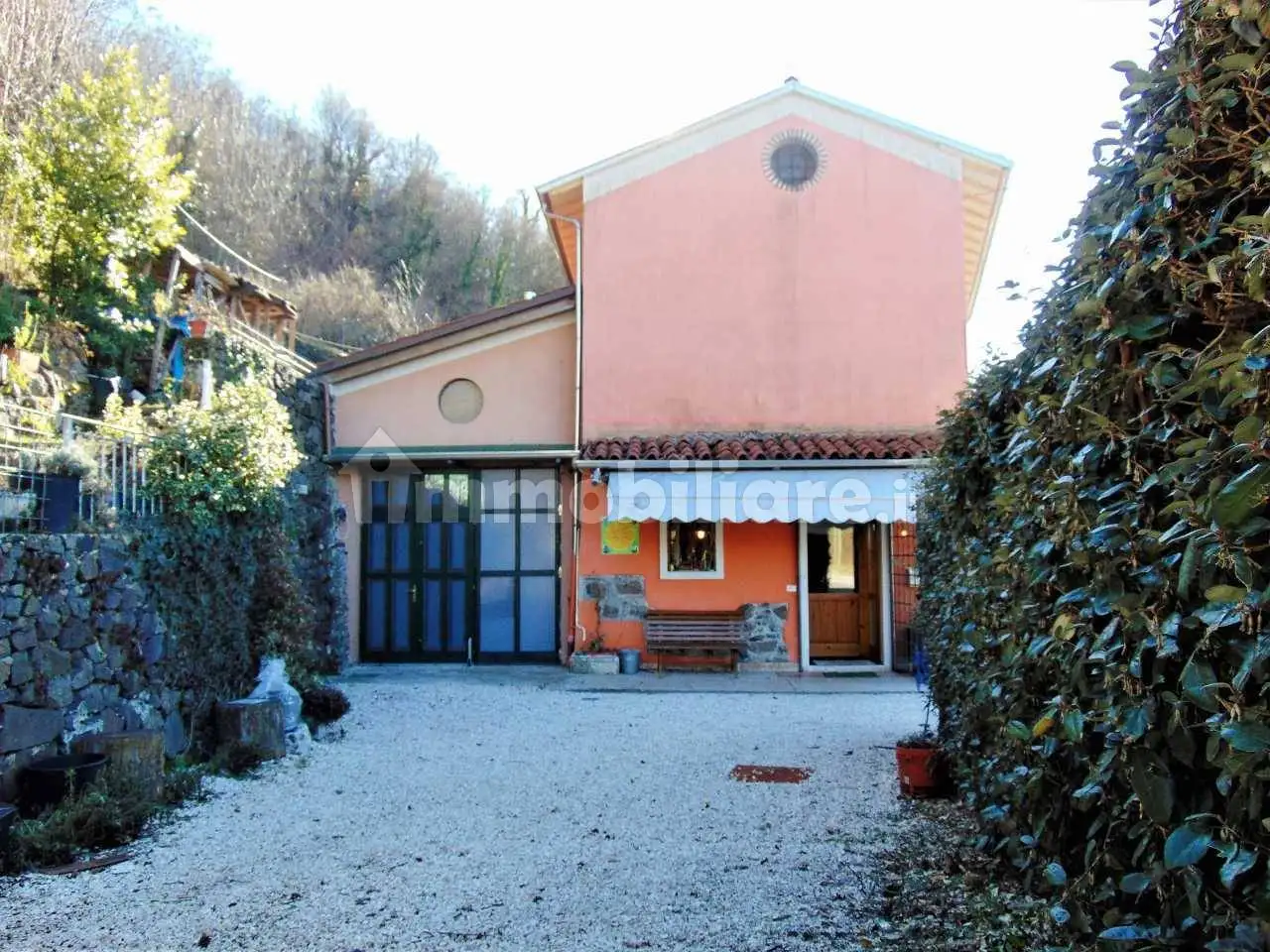 Terratetto unifamiliare 160 m², ottimo stato, Centro, Altissimo - foto 2