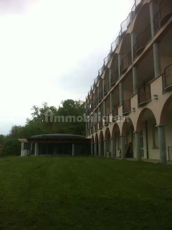 Palazzo - Edificio in Vendita - foto 2