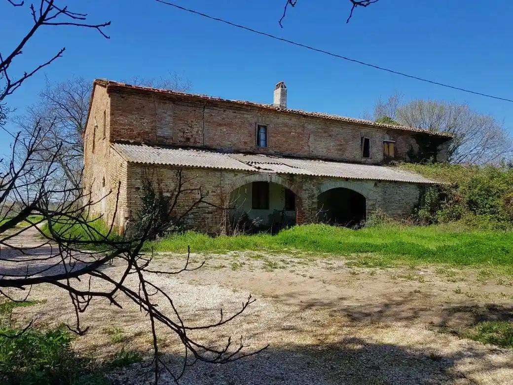 Casa colonica Strada della Selva Grossa, Case Bruciate, Pesaro - foto 2