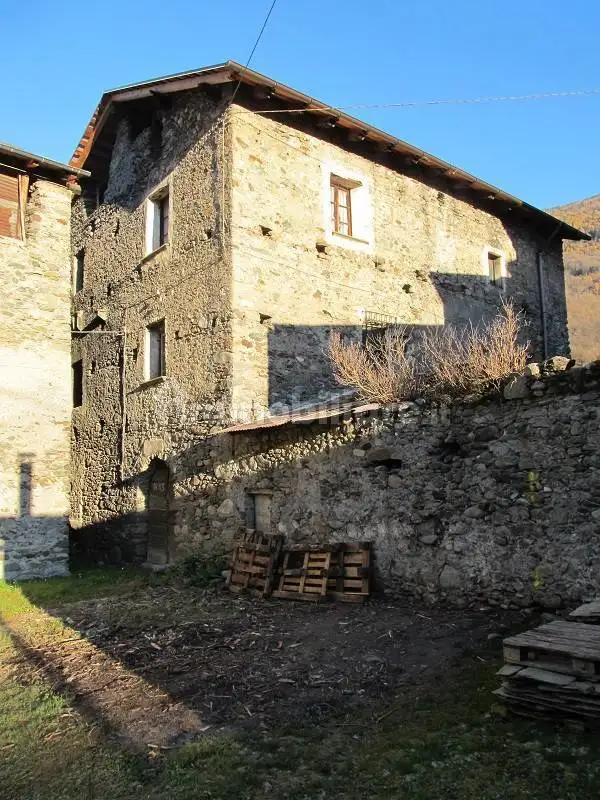 Casa indipendente in vendita a Mazzo di Valtellina
