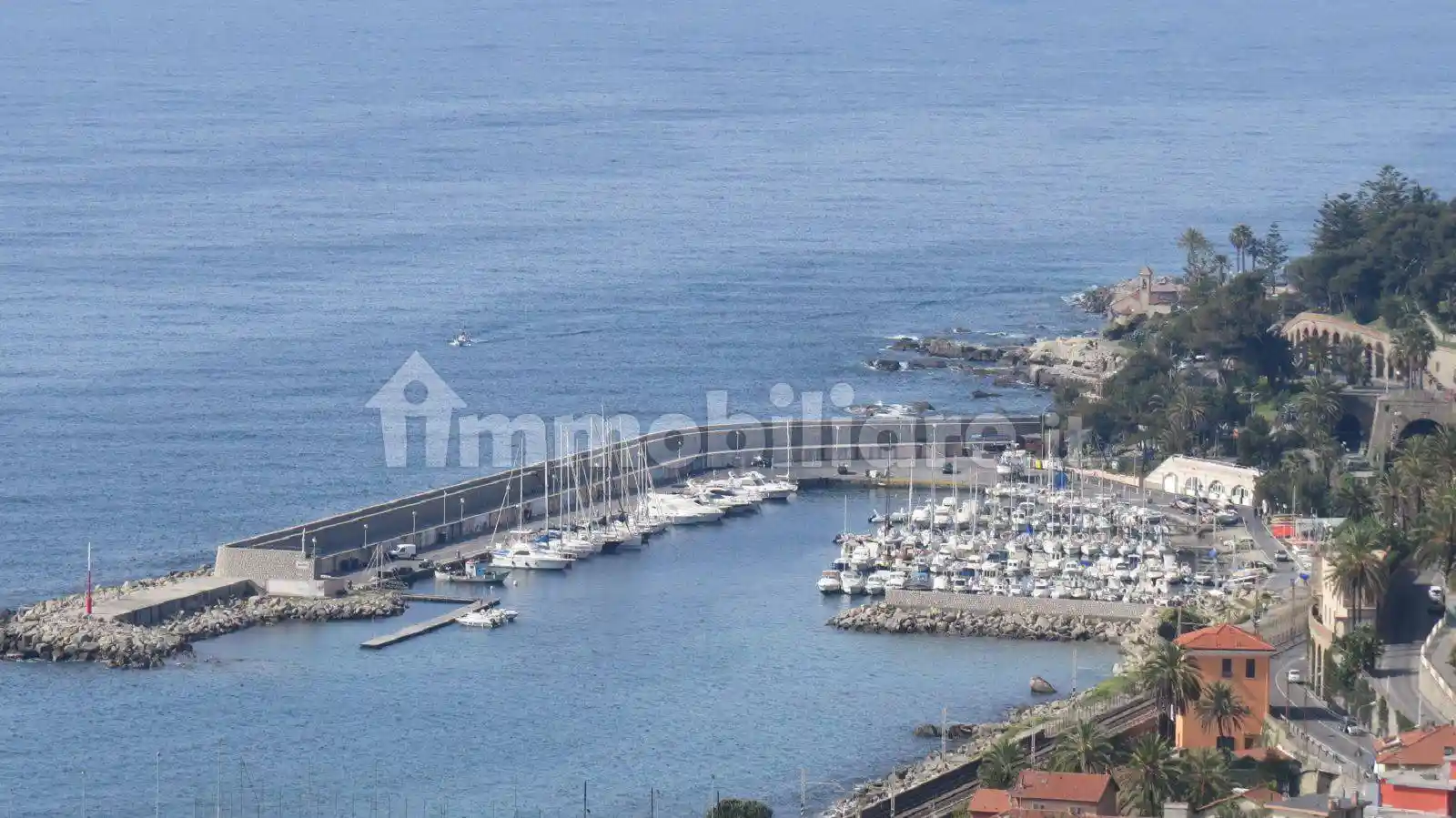 Palazzo - Edificio in vendita a Bordighera