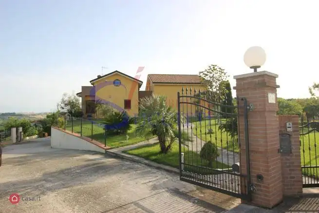 Villa in vendita a Tortoreto