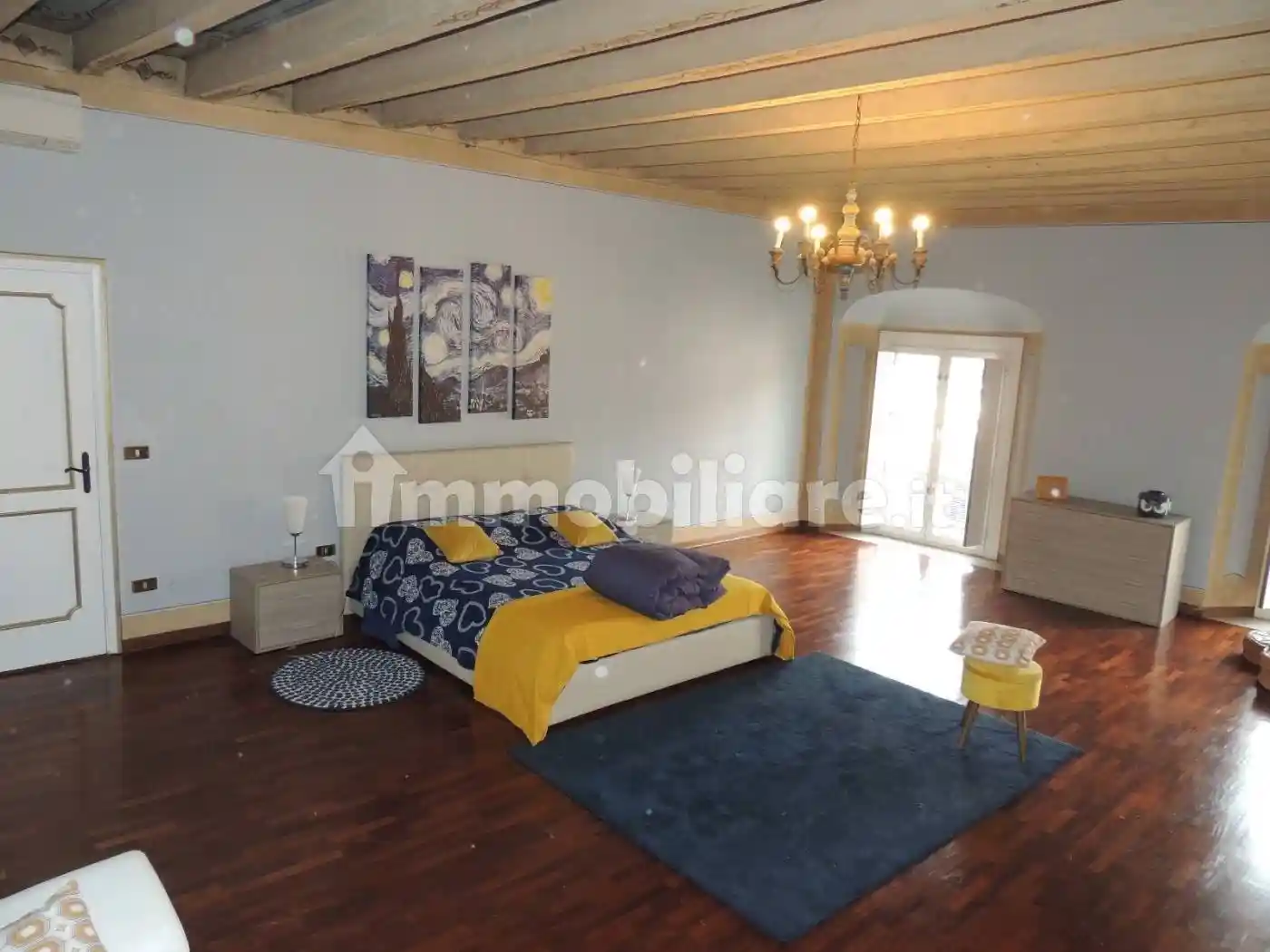 Palazzo - Edificio in Affitto - foto 2