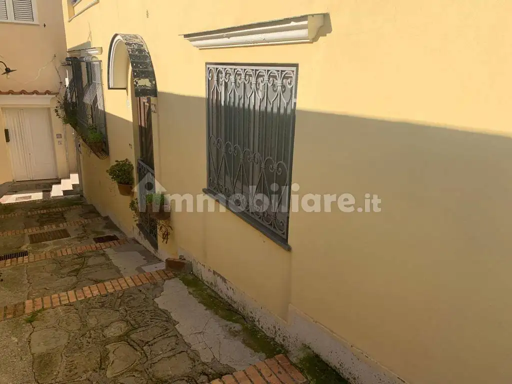 Appartamento in vendita a Capri