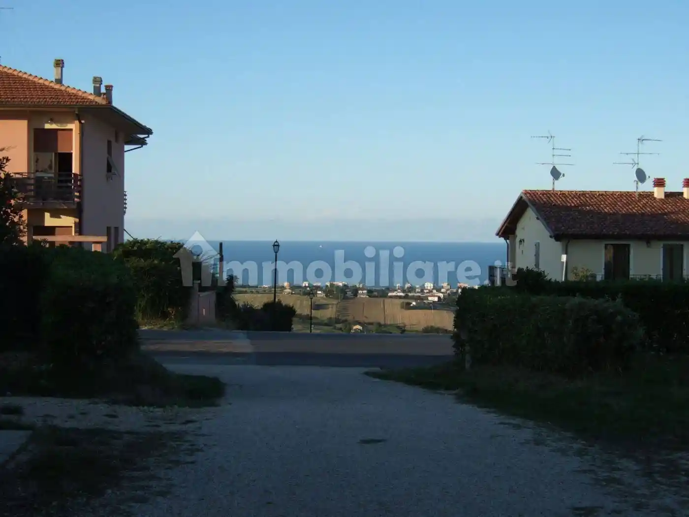 Rustico - Casale in vendita a San Costanzo