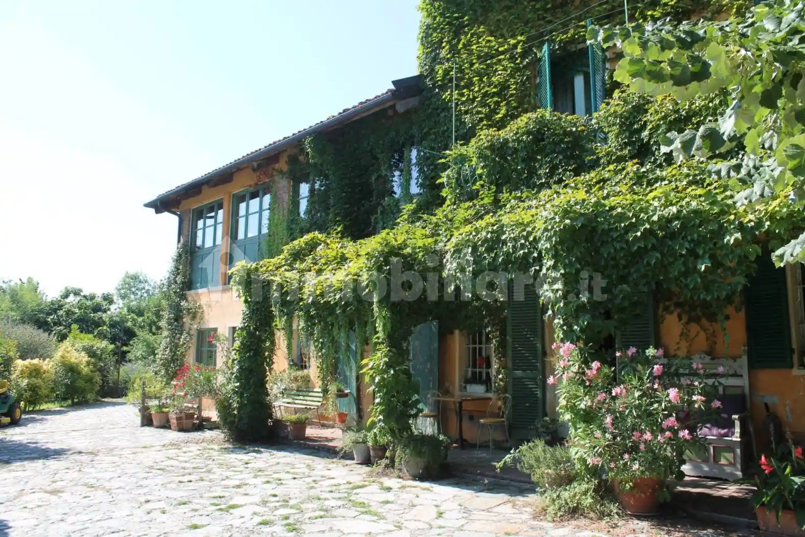 Rustico - Casale in vendita a Sciolze