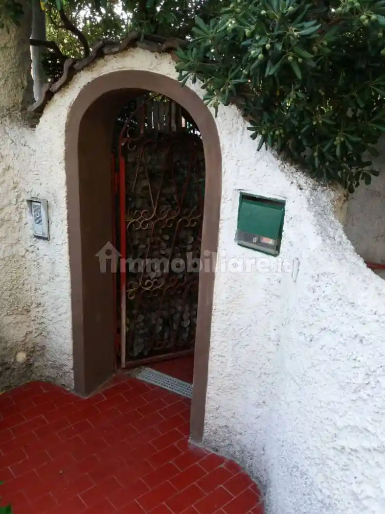 Appartamento in vendita a Pomezia