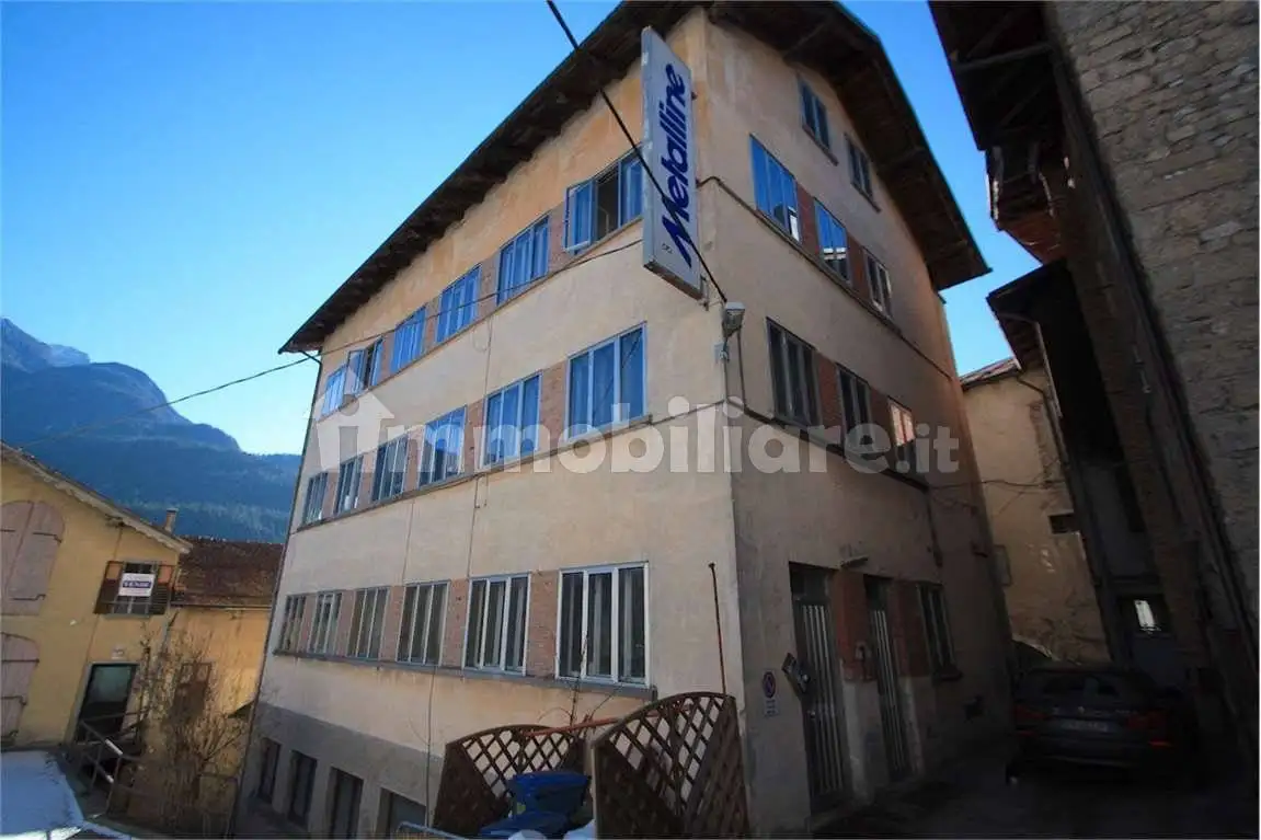 Palazzo - Edificio in Vendita - foto 2