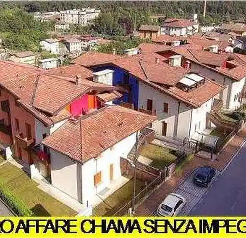 Appartamento in vendita a Ponte Nossa