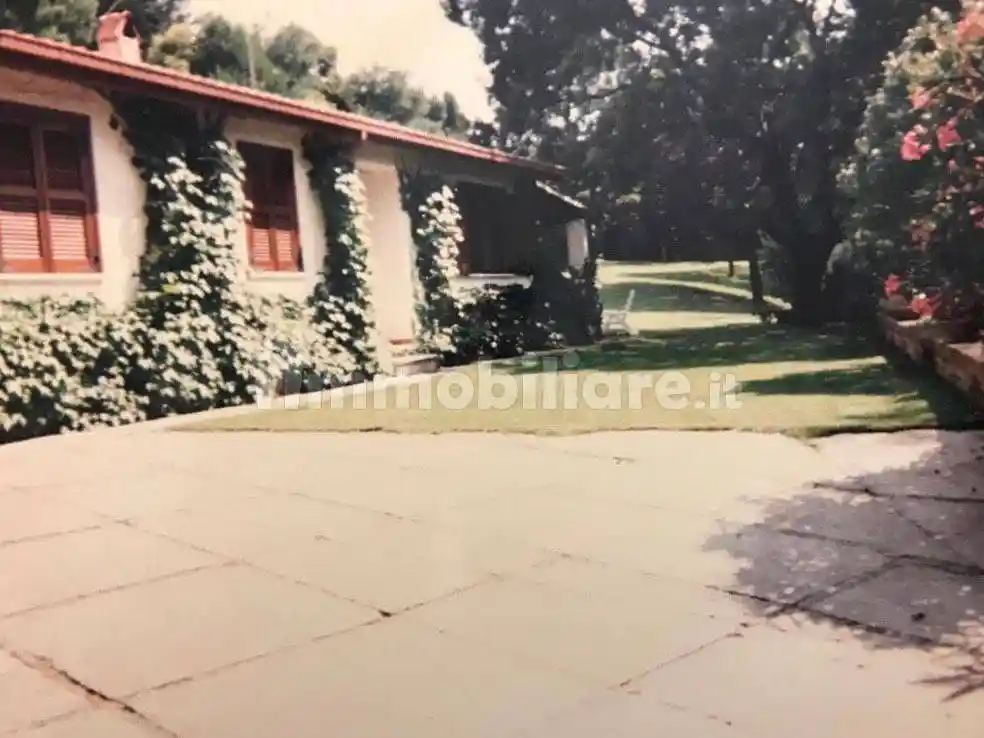 Villa in vendita a Rignano Flaminio