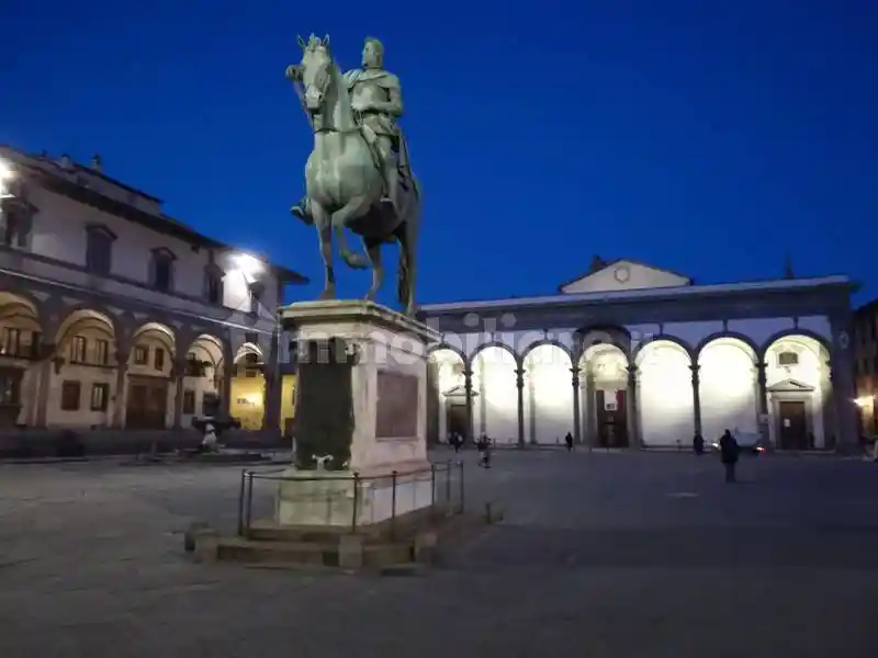 Palazzo - Edificio in vendita a Firenze