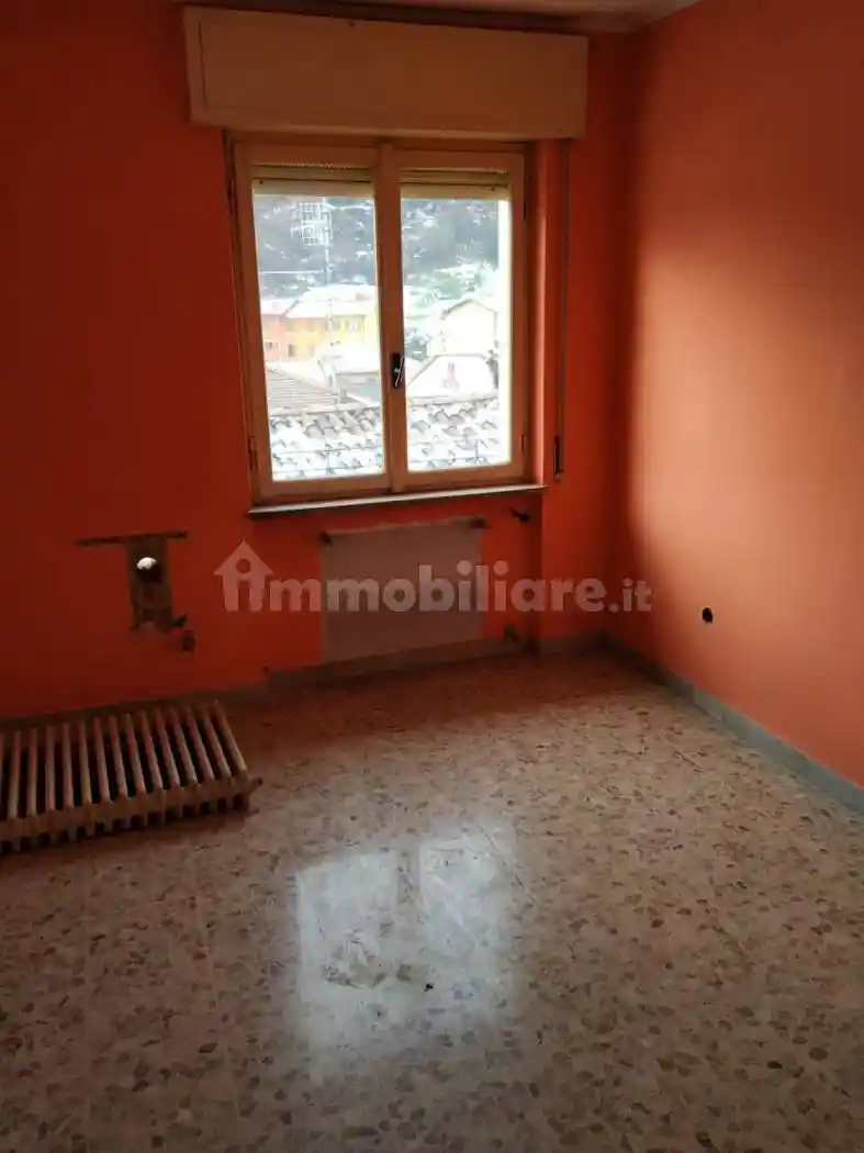 Appartamento in vendita a Vertova