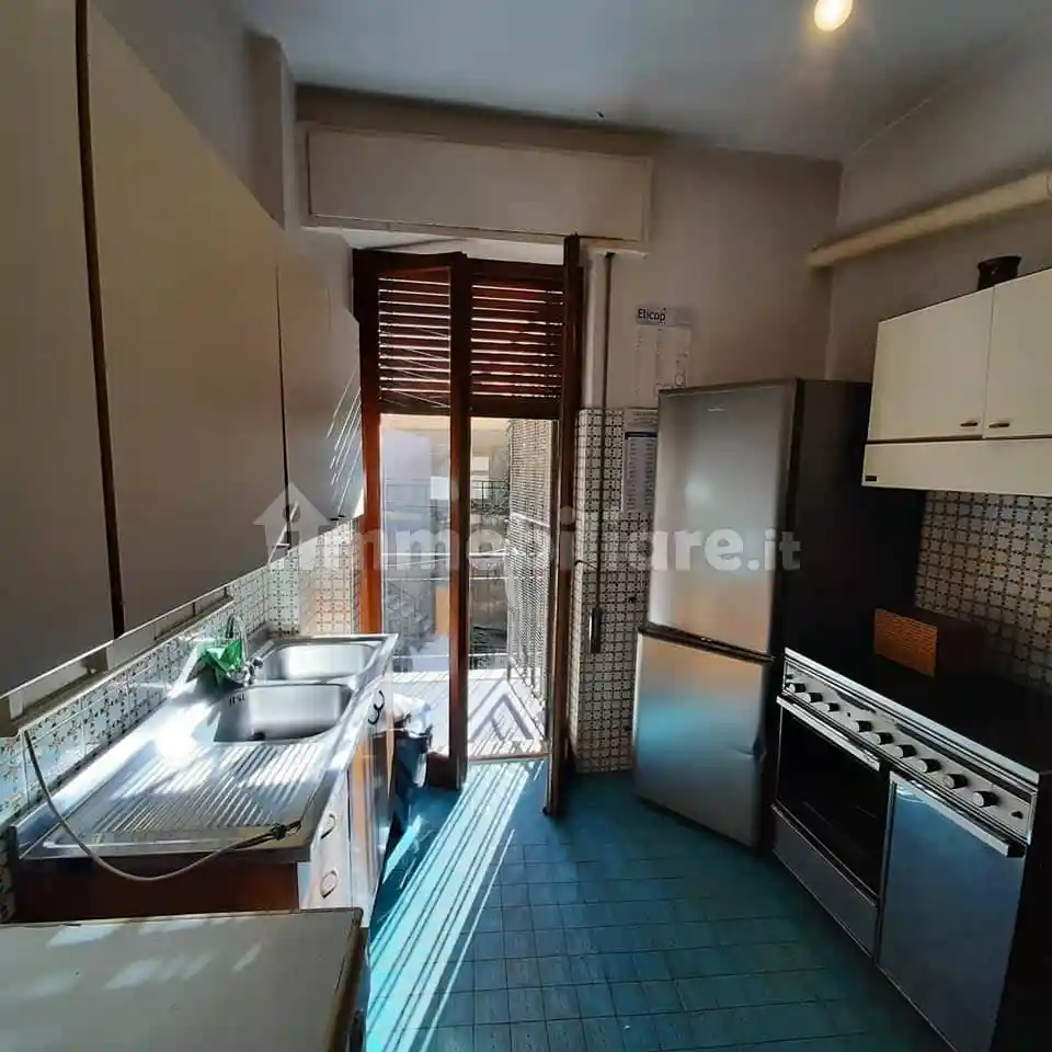 Quadrilocale via Francesco Acri, Centro Storico, Catanzaro - foto 4