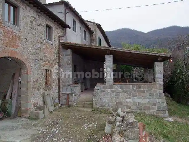 Rustico - Casale in vendita a Dicomano