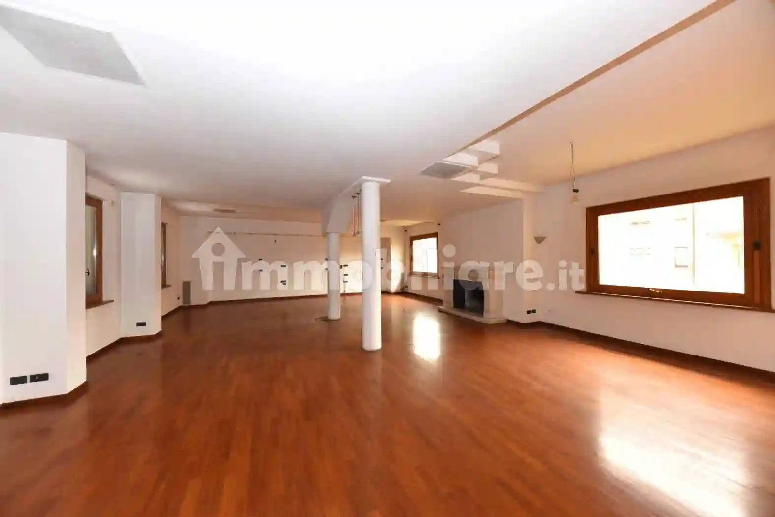 Palazzo - Edificio - foto 2