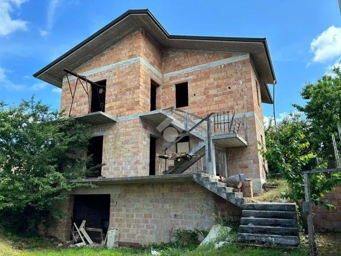 Casa indipendente in vendita a Gubbio