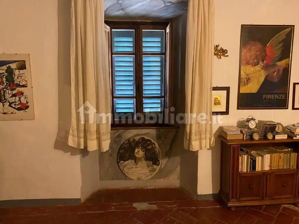 Appartamento in vendita a Seggiano