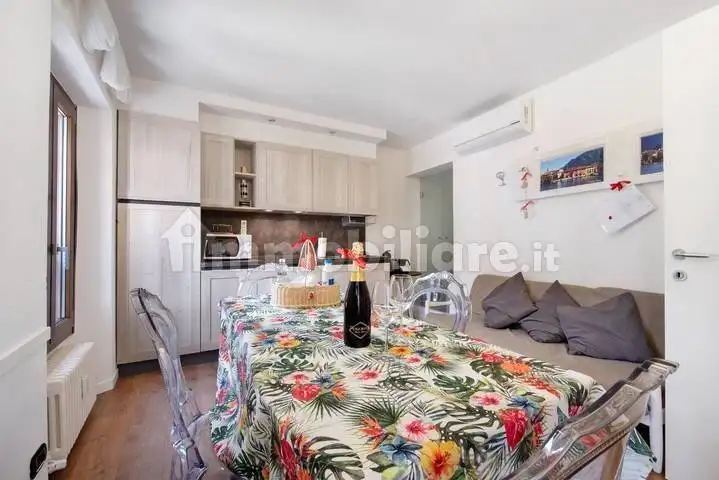 Appartamento in affitto a Mandello del Lario