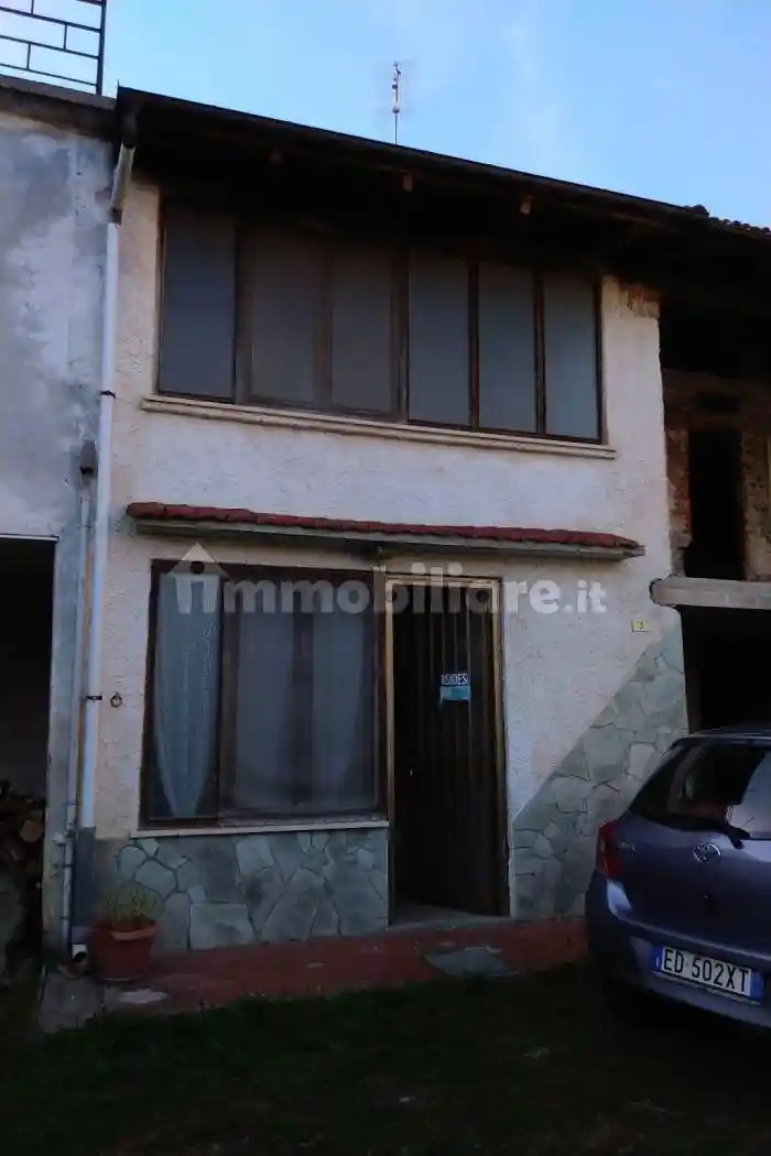 Casa indipendente in vendita a Bagnasco