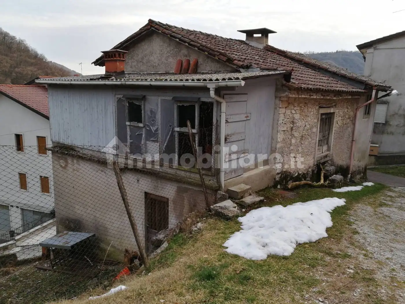 Terratetto unifamiliare via Enzo Ferrari, Centro, Crespadoro - foto 3