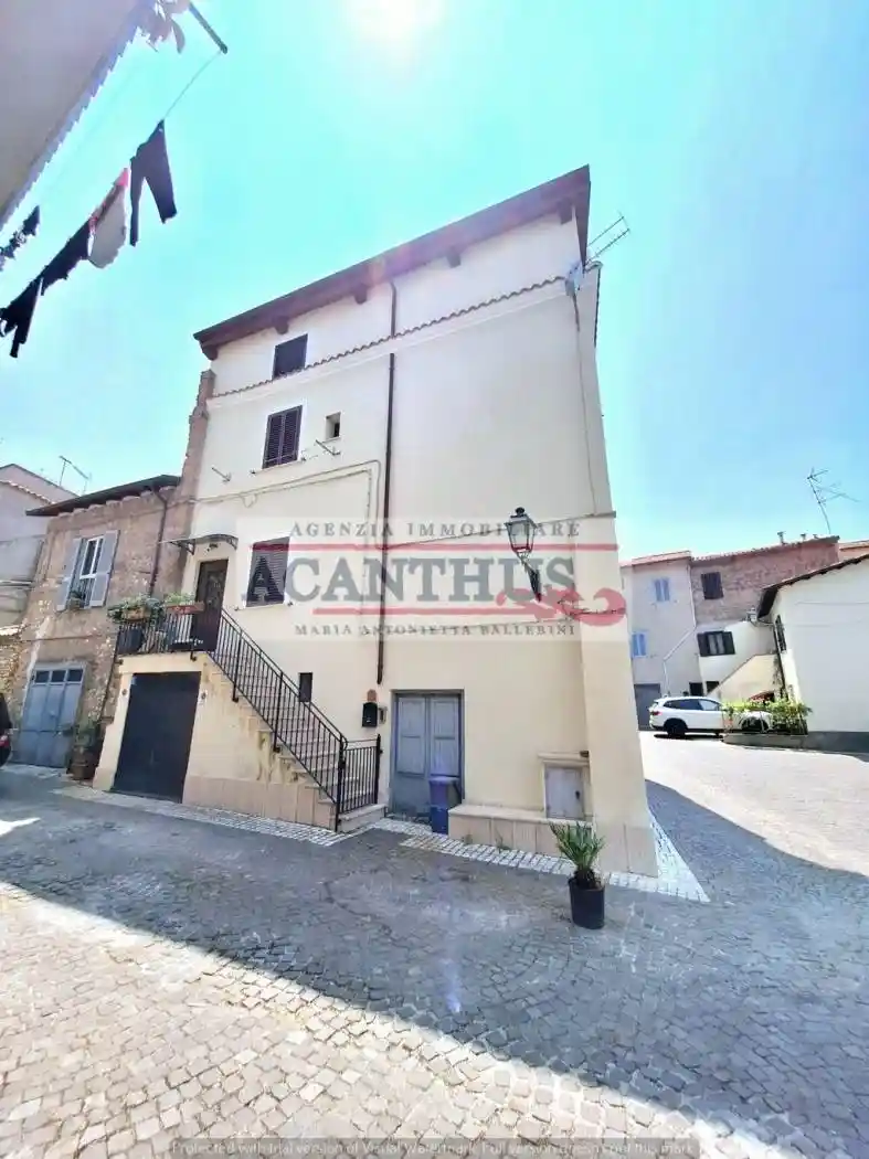 Casa indipendente in vendita a Cori