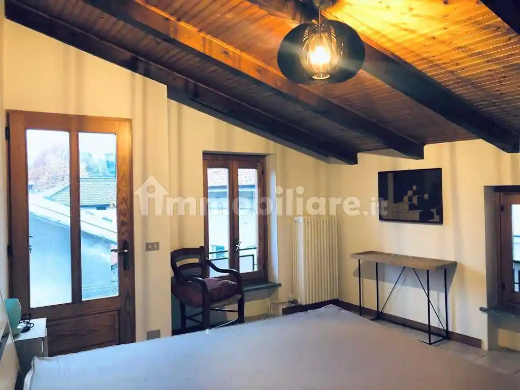 Appartamento in affitto a Borgofranco d'Ivrea