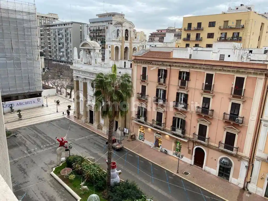 Appartamento in affitto a Taranto