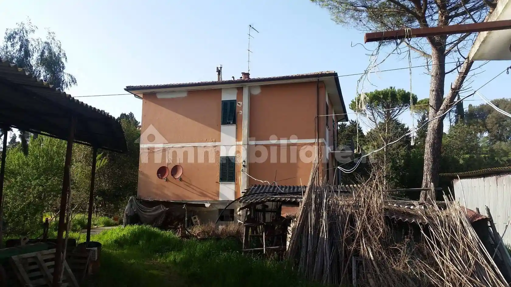 Villa in vendita a Collesalvetti