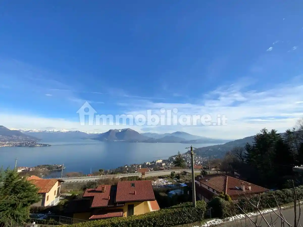 Villa in vendita a Stresa