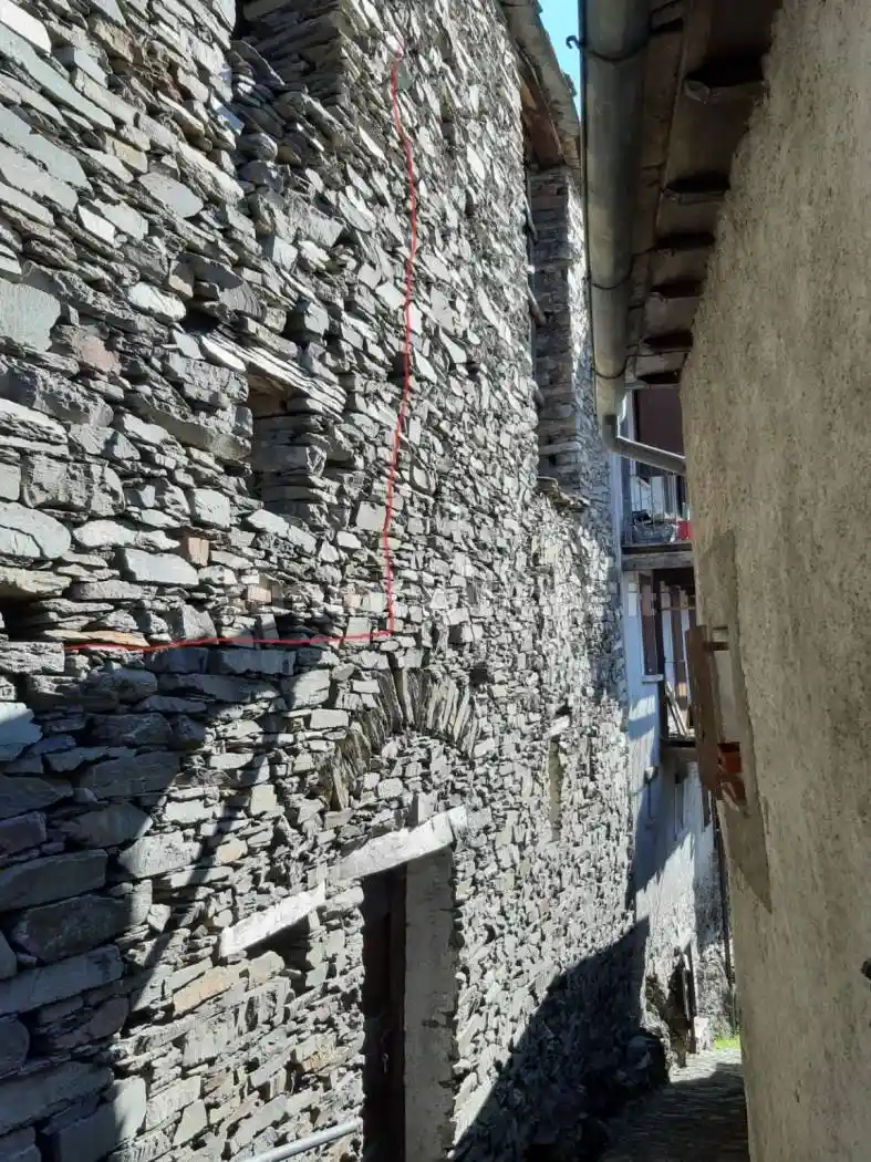 Sasso via Nostra Signora della Setra 3, Curiglia con Monteviasco - foto 2